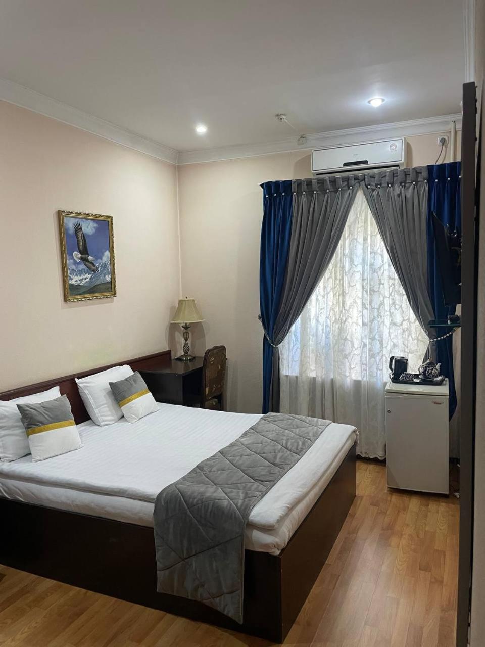 Hotel Marvarid Samarkand Eksteriør bilde